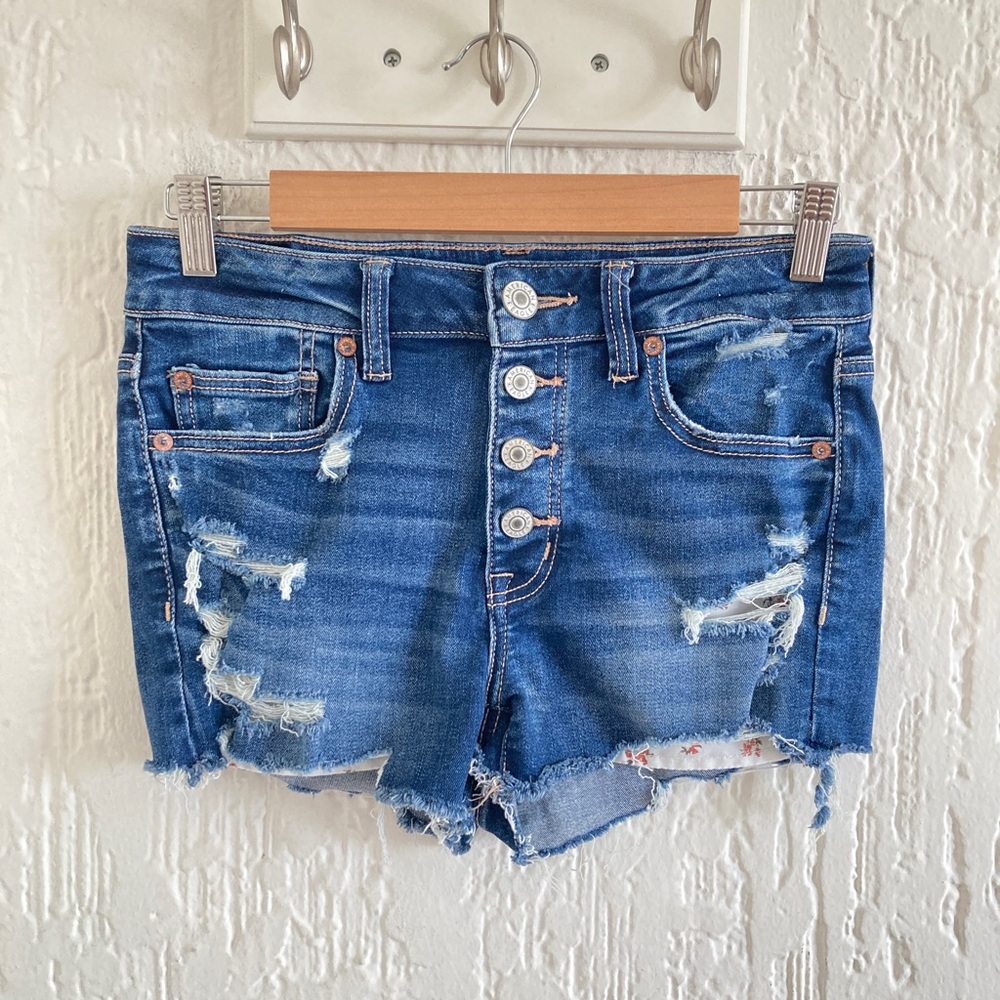 American Eagle Distressed Hi Rise Raw Hem Shortie Denim Jean Shorts Size 6